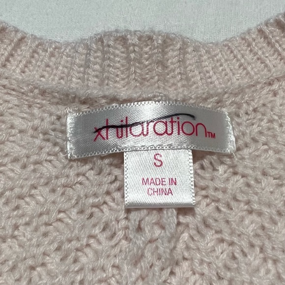 Light Pink Backless Sweater - Picture 4 of 5